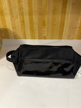 Burberry Fragrances Black Makeup Cosmetics Toiletry Travel Bag  Waterproof
